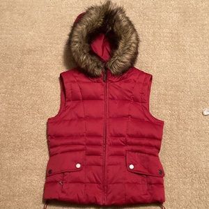 Calvin Klein red down puffer vest XS fur hood